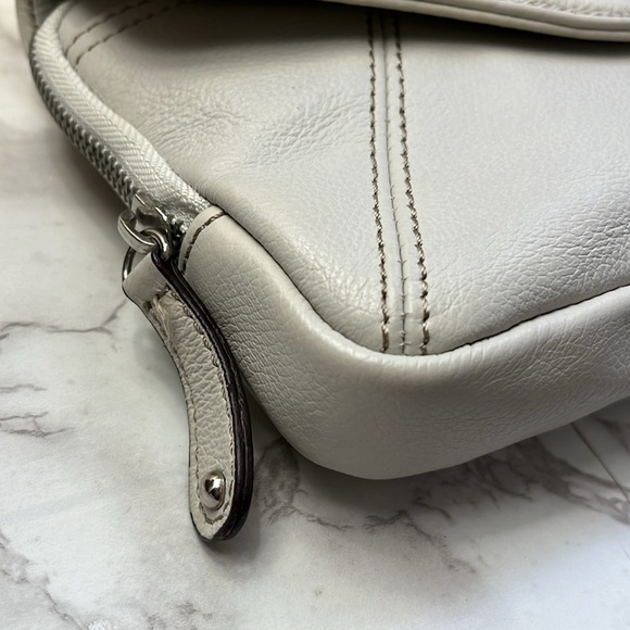 Tiganello Leather Crossbody Grey Zip Top Graphic Satin Lining Vintage SO CUTE - Picture 10 of 15